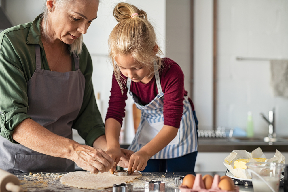 Meaningful, Personal Ways to Memorialize Mothers and Mother Figures ...